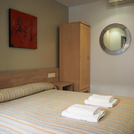 Pension Acella Pamplona Exteriér fotografie