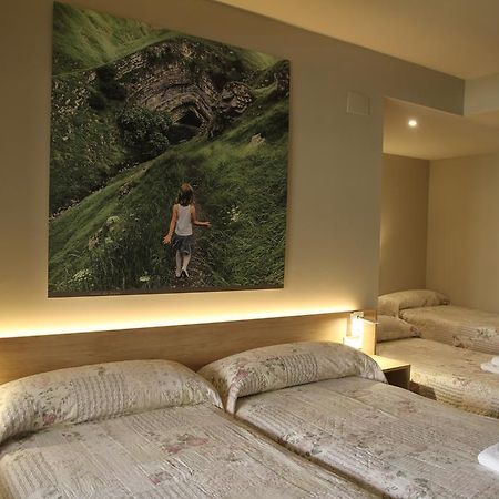 Pension Acella Pamplona Exteriér fotografie